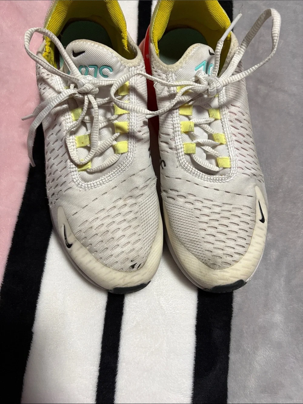 Nike Kids White Sneakers with Yellow Lining and Orange Heel